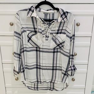 Plaid hi-lo lace-up blouse